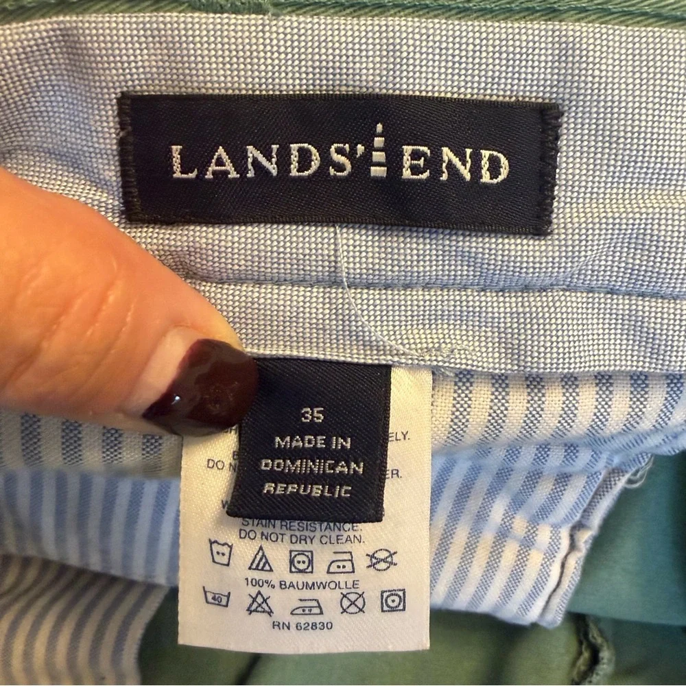 Lands' End 35” waist Green Cotton Shorts chinos khakis pleated front colored
